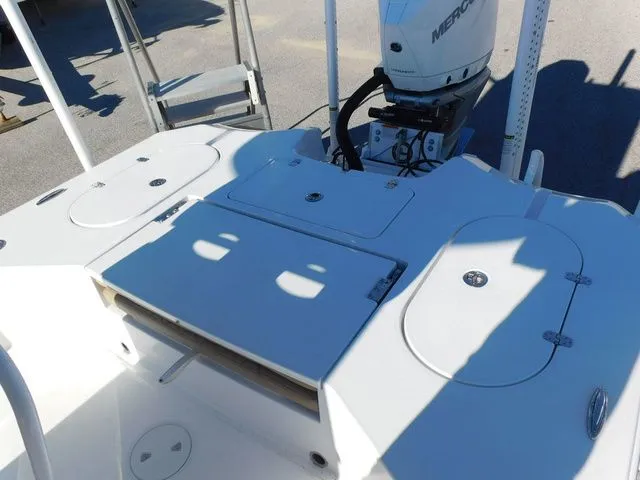 Slide: The Image of Blazer 2550 GTS 2026 - 27