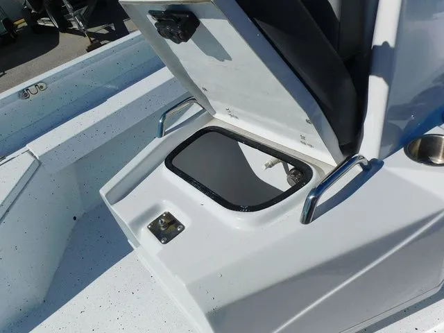 Slide: The Image of Xpress H22B 2024 - 11