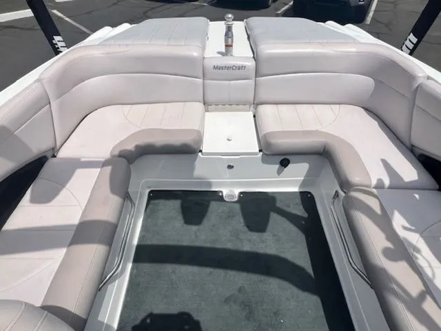 Slide: The Image of MasterCraft X30 2007 - 15