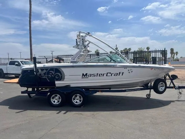 Slide: The Image of MasterCraft X30 2007 - 5