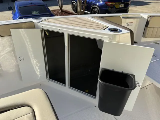 Slide: The Image of Yamaha 222 FSH Sport E 2026 - 30