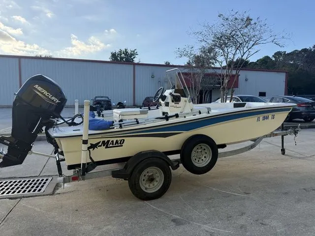 Slide: The Image of Mako Pro Skiff 15 CC 2023 - 11