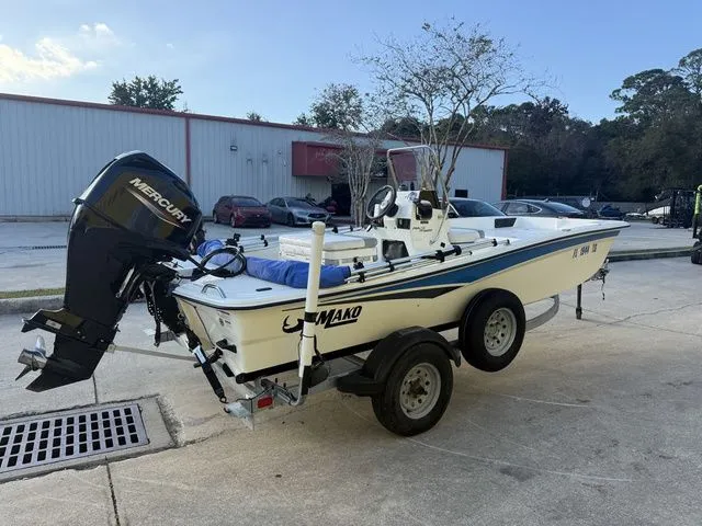 Slide: The Image of Mako Pro Skiff 15 CC 2023 - 12