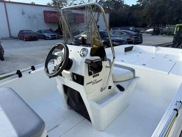 Slide: The Image of Mako Pro Skiff 15 CC 2023 - 21