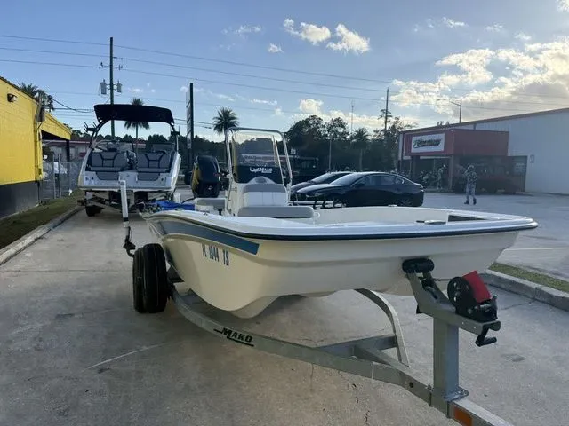 Slide: The Image of Mako Pro Skiff 15 CC 2023 - 6