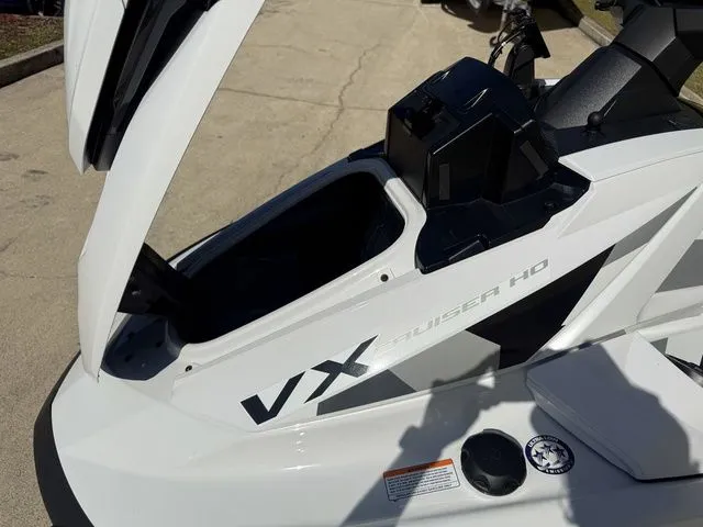 Slide: The Image of Yamaha VX Cruiser HO 2024 - 12
