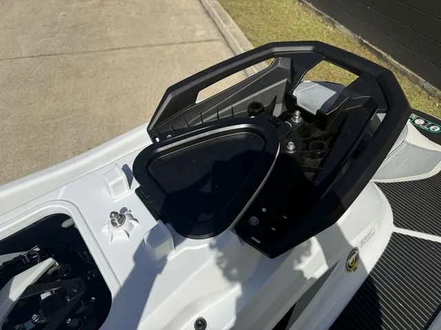 Slide: The Image of Yamaha VX Cruiser HO 2024 - 15