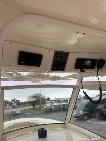 Slide: The Image of Scout 275 LXF 2018 - 11