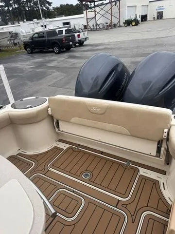 Slide: The Image of Scout 275 LXF 2018 - 16