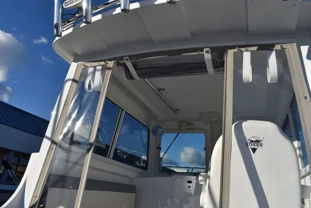 Slide: The Image of Steiger Craft 255 Miami 2026 - 30