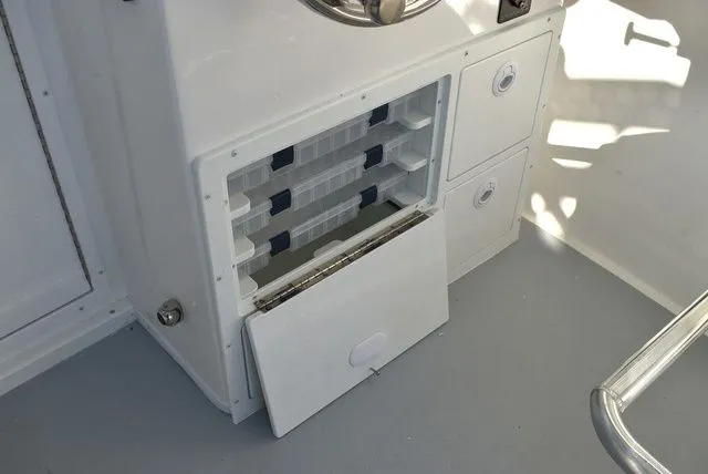 Slide: The Image of Steiger Craft 255 Miami 2026 - 45