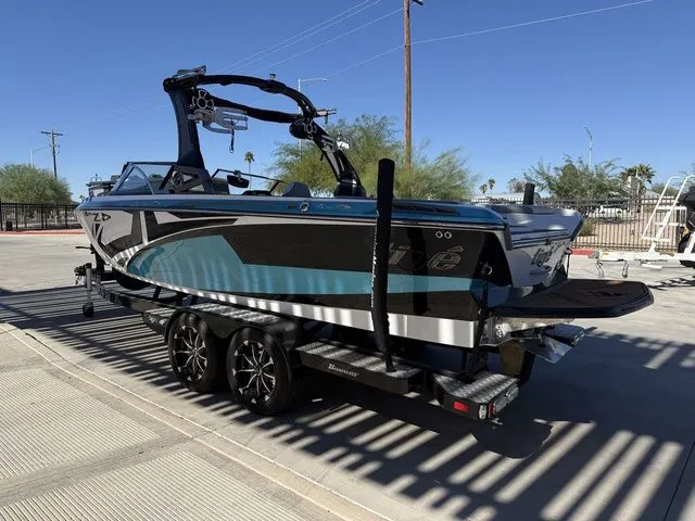 Slide: The Image of Tige Z3 2018 - 6