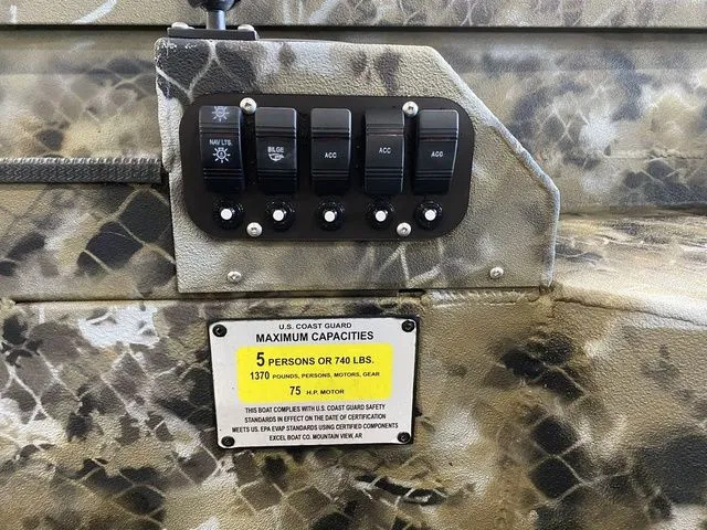 Slide: The Image of Excel Switchblade (OFP) 1864 2025 - 8