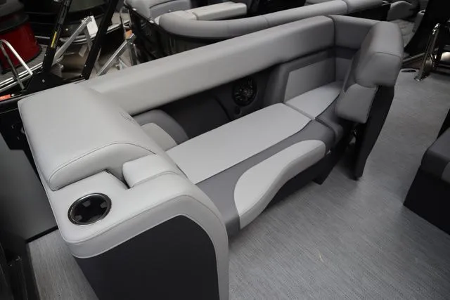 Slide: The Image of Godfrey Monaco 235 ULC Triple Tube Package 2026 - 37