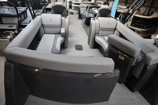 Slide: The Image of Godfrey Monaco 235 ULC Triple Tube Package 2026 - 43