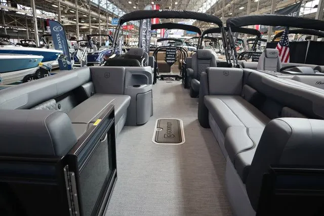 Slide: The Image of Godfrey Sweetwater 2286 SBC Triple Tube Package 2026 - 4