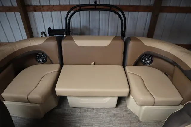 Slide: The Image of Godfrey Sweetwater 2286 QS Triple Tube Package 2026 - 7