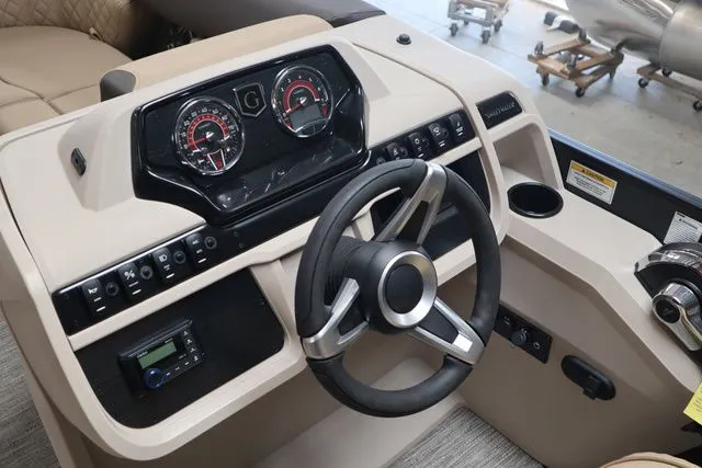 Slide: The Image of Godfrey Sweetwater 2286 QS Triple Tube Package 2026 - 9