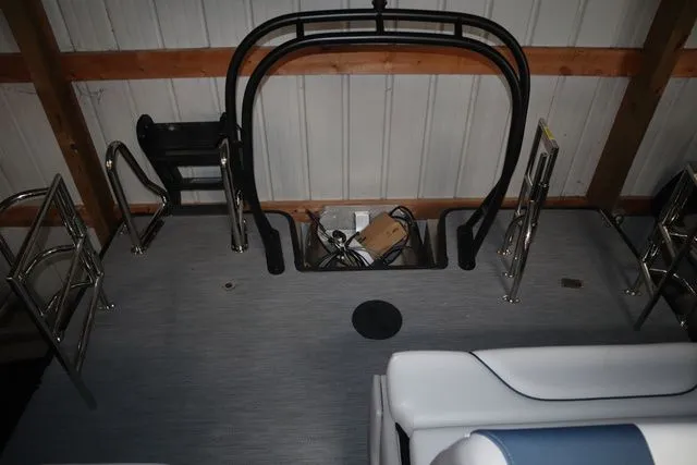 Slide: The Image of Godfrey Sweetwater 2286 DT Triple Tube Package 2026 - 15