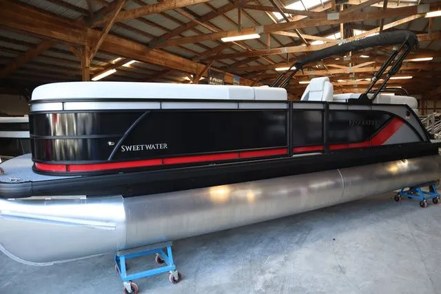 The Image of Godfrey Sweetwater 2286 SBC Triple Tube Package 2026 - 1