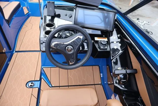 Slide: The Image of Yamaha 255XD - UTOPIA BLUE 2026 - 21