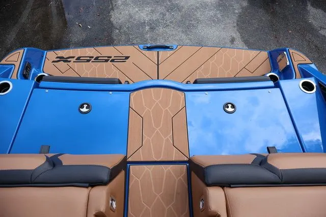 Slide: The Image of Yamaha 255XD - UTOPIA BLUE 2026 - 24