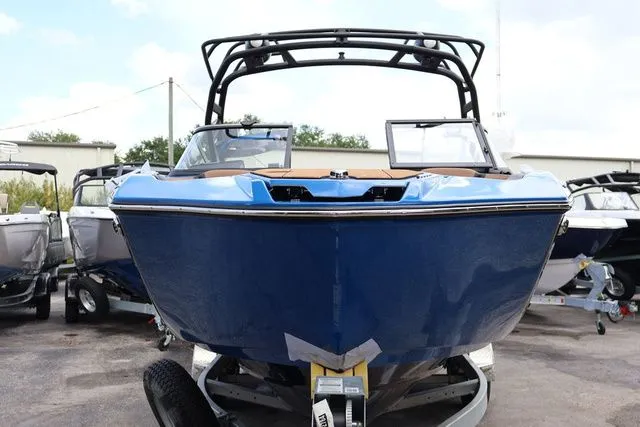 Slide: The Image of Yamaha 255XD - UTOPIA BLUE 2026 - 8