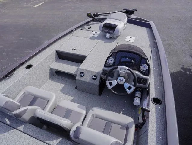 Slide: The Image of G3 Sportsman 1710 2025 - 6