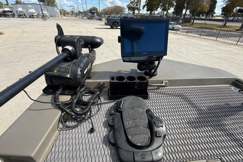 Slide: The Image of 2022 Gator Tail Extreme 1860cc boat with trolling motor and navigation screen. - 12