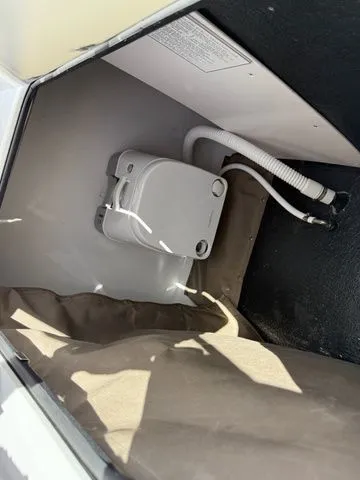 Slide: The Image of Stingray CC 173 2026 - 12