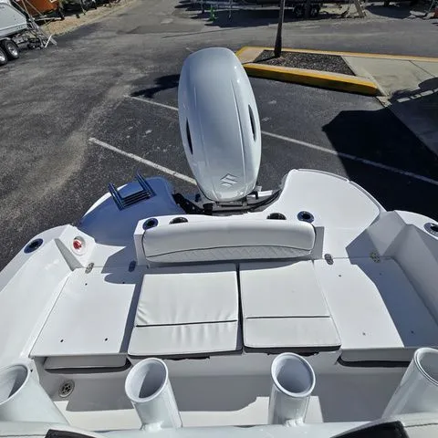 Slide: The Image of Stingray CC 206 2026 - 18