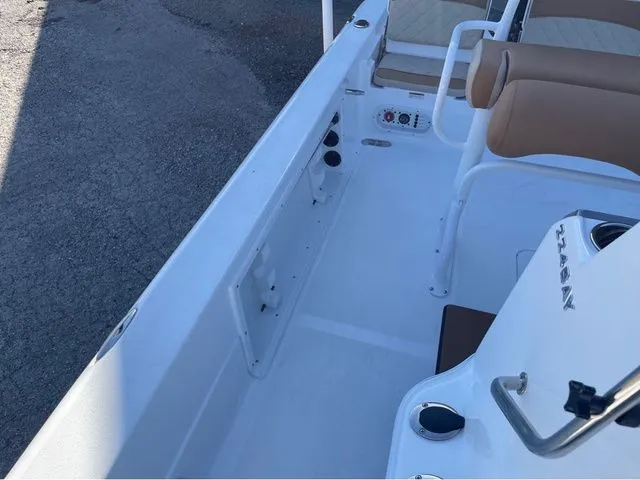 Slide: The Image of NauticStar 224 Bay 2026 - 11