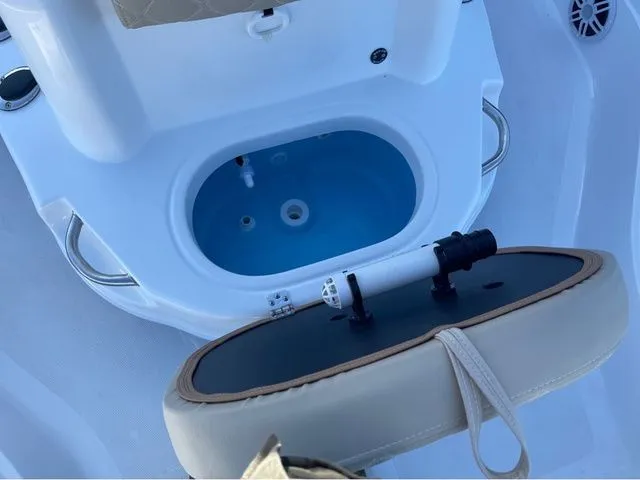 Slide: The Image of NauticStar 224 Bay 2026 - 9