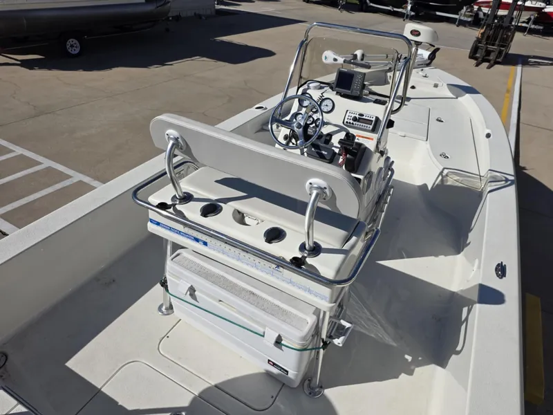 Slide: The Image of Ranger Boats 2200 Bay 2007 - 16