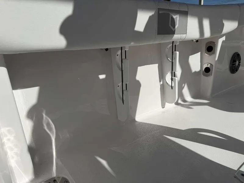 Slide: The Image of Sea Fox 228 Commander 2026 - 20