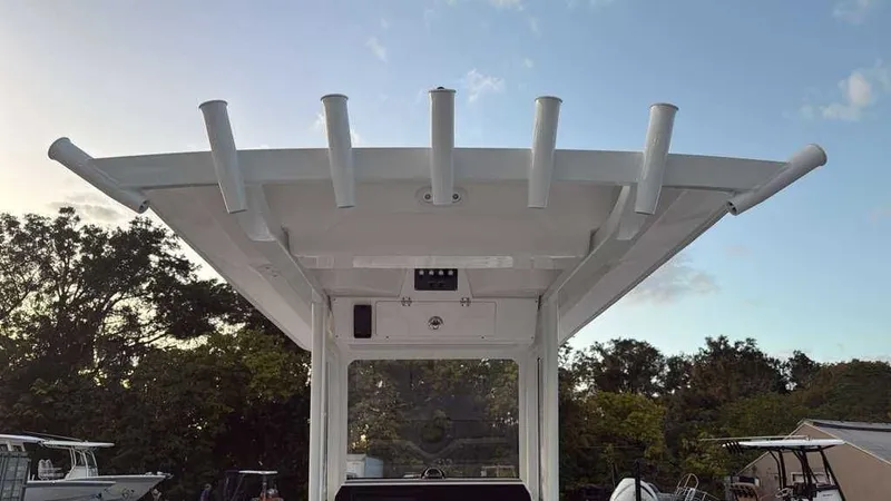 Slide: The Image of Sea Fox 248 Commander 2026 - 15