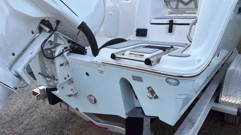 Slide: The Image of Sea Fox 248 Commander 2026 - 3