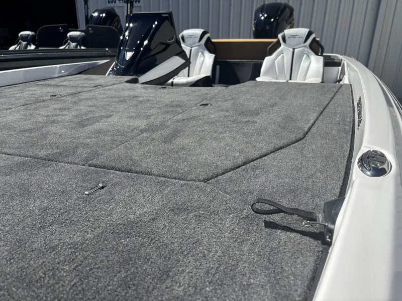 Slide: The Image of Skeeter ZXE21 2026 - 6