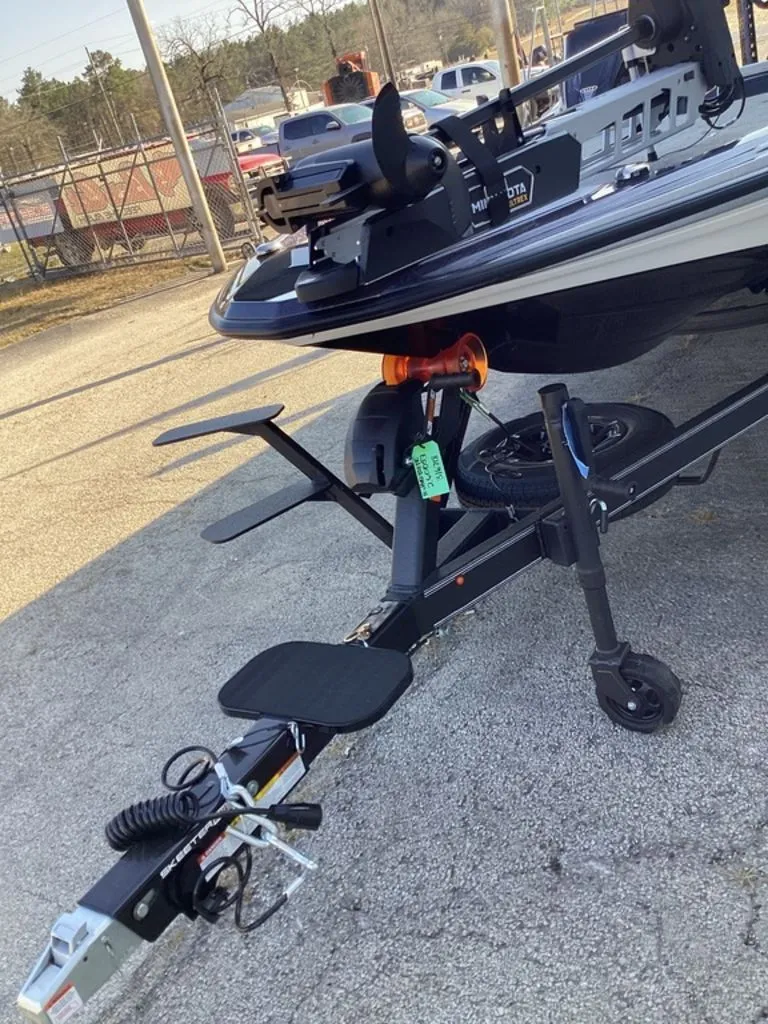 Slide: The Image of Skeeter ZXE20 2026 - 13