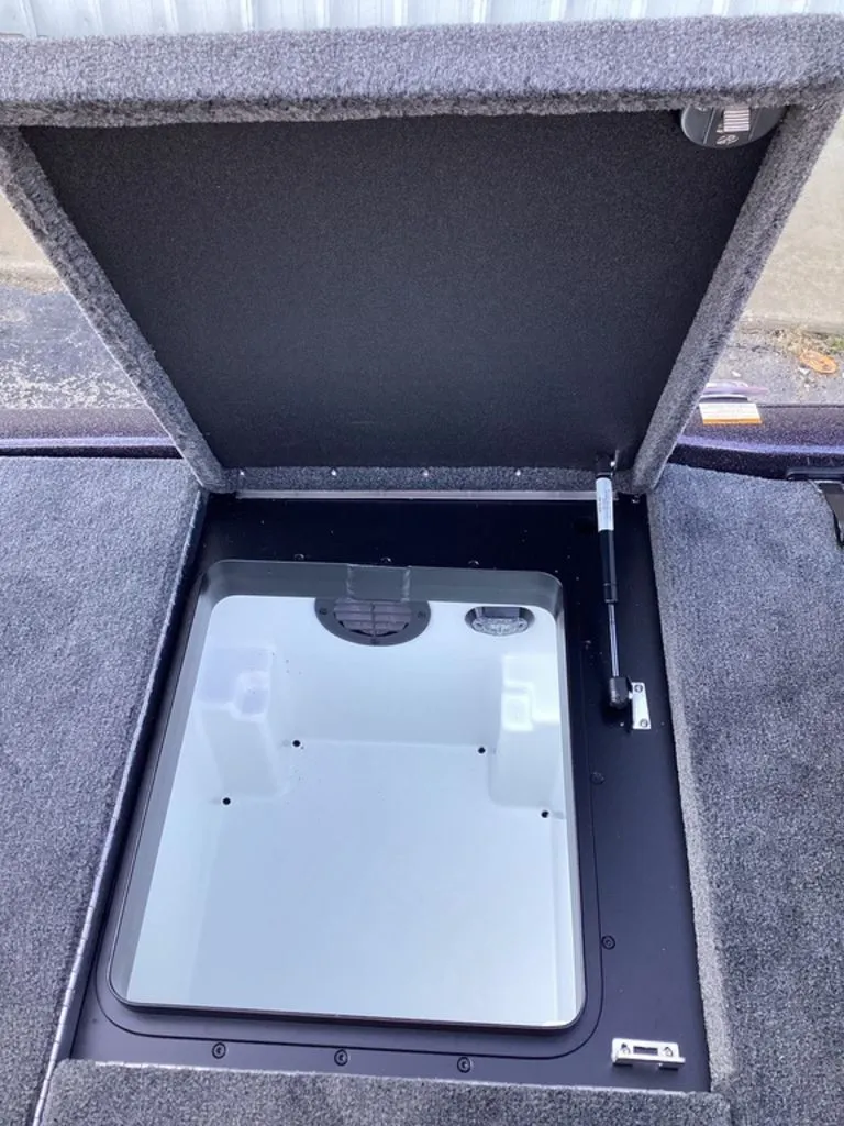 Slide: The Image of Skeeter ZXE20 2026 - 22