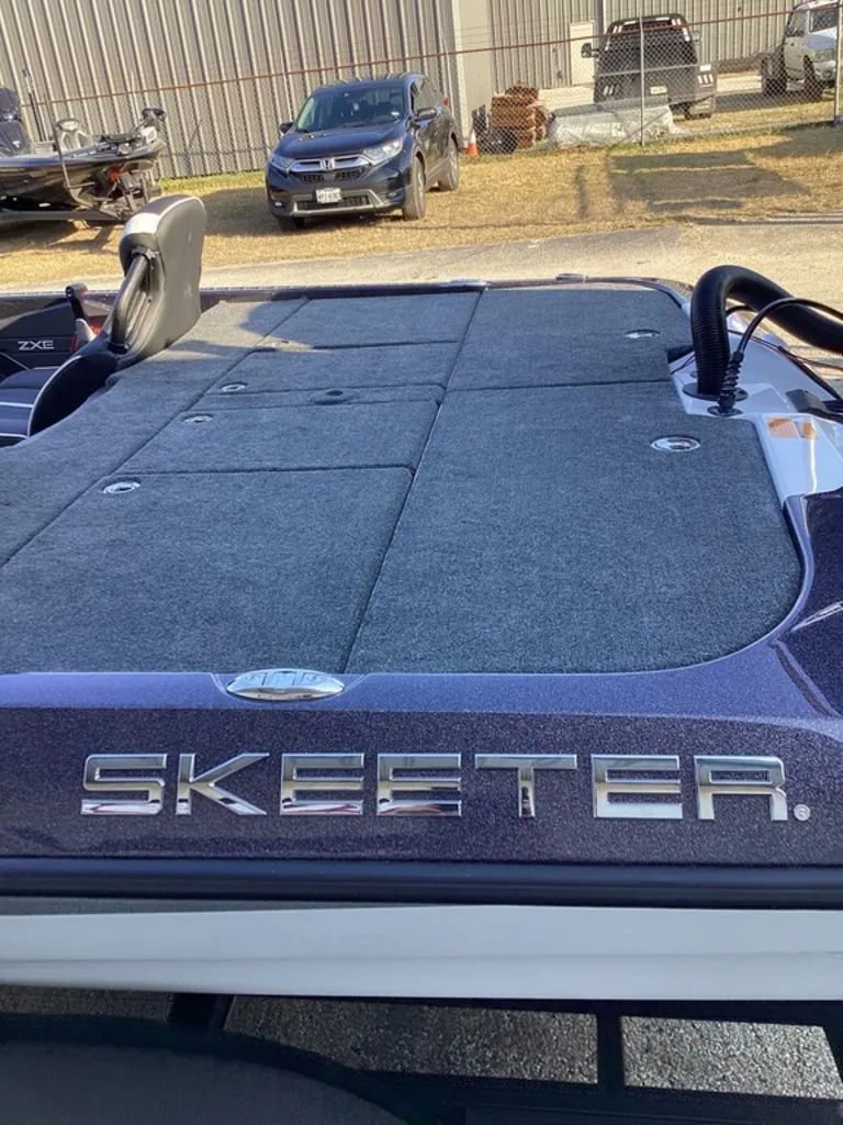 Slide: The Image of Skeeter ZXE20 2026 - 9