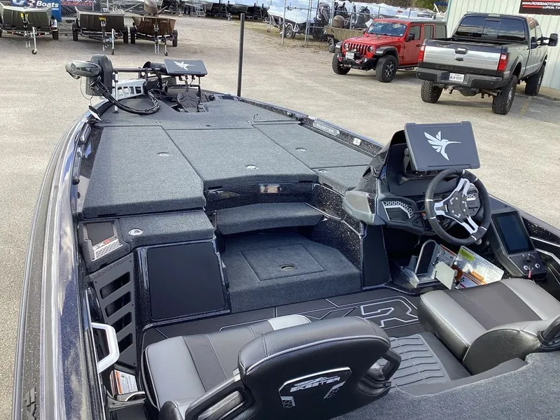 Slide: The Image of Skeeter FXR20 Apex 2026 - 33