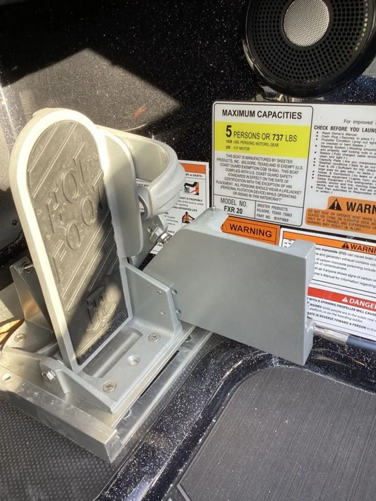 Slide: The Image of Skeeter FXR20 Apex 2026 - 43