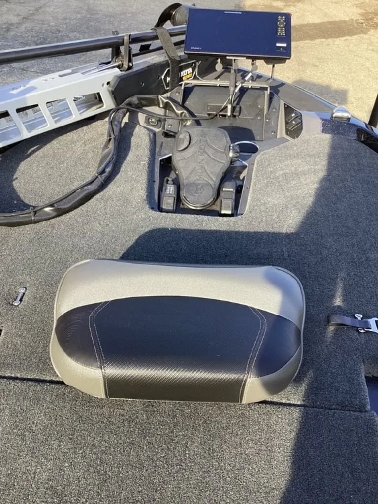 Slide: The Image of Skeeter FXR20 Apex 2026 - 56