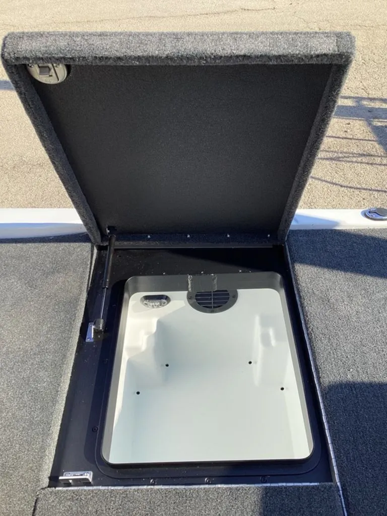 Slide: The Image of Skeeter ZXE21 2026 - 27