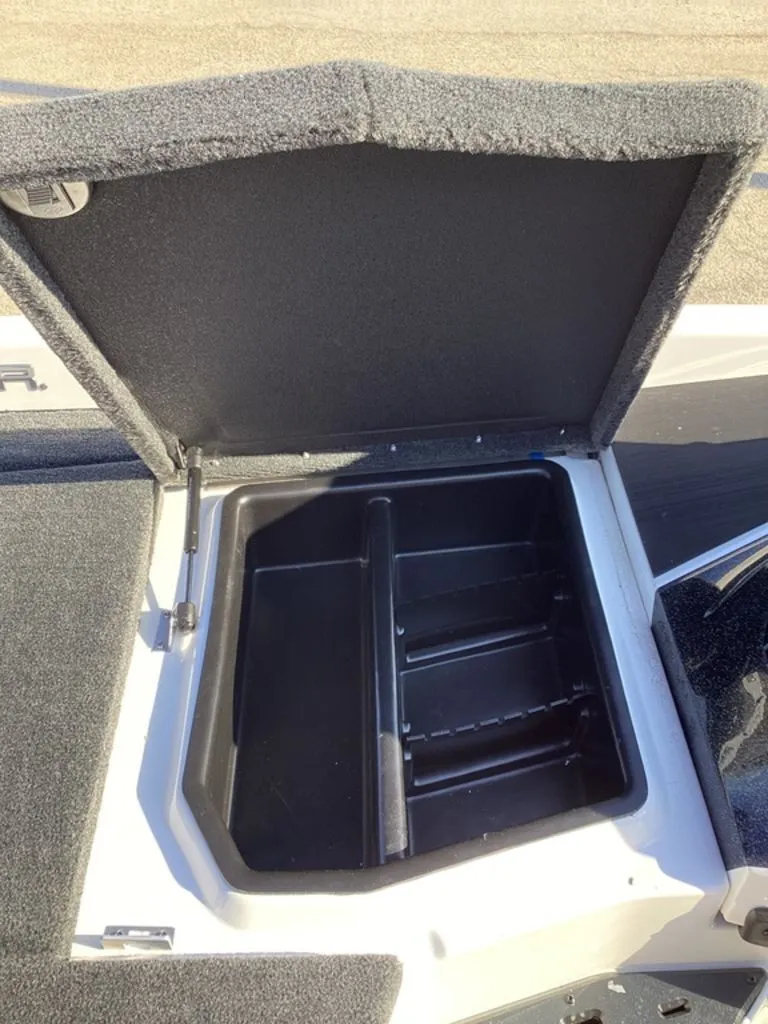 Slide: The Image of Skeeter ZXE21 2026 - 42