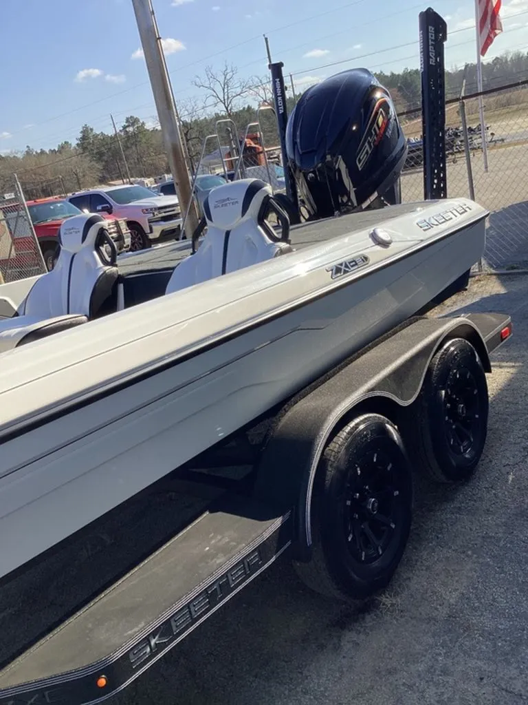 Slide: The Image of Skeeter ZXE21 2026 - 58