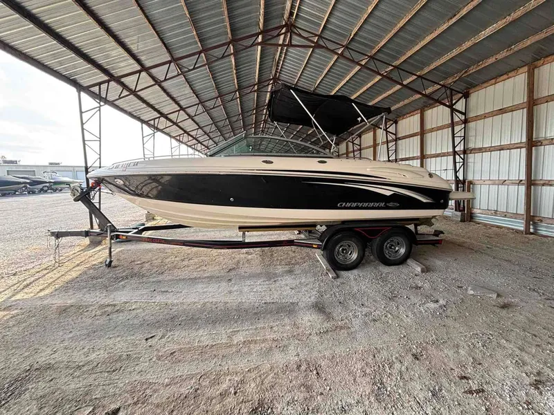 The Image of Chaparral 220 SSi 2007 - 1