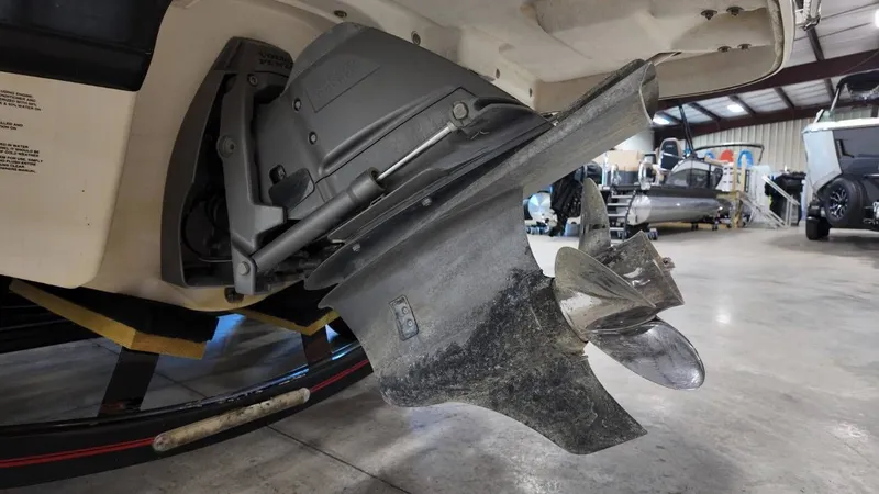 Slide: The Image of Chaparral 220 SSi 2007 - 17