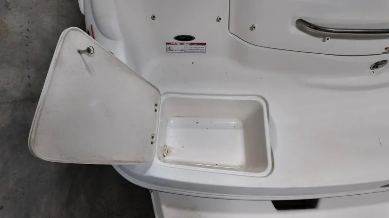 Slide: The Image of Chaparral 220 SSi 2007 - 23